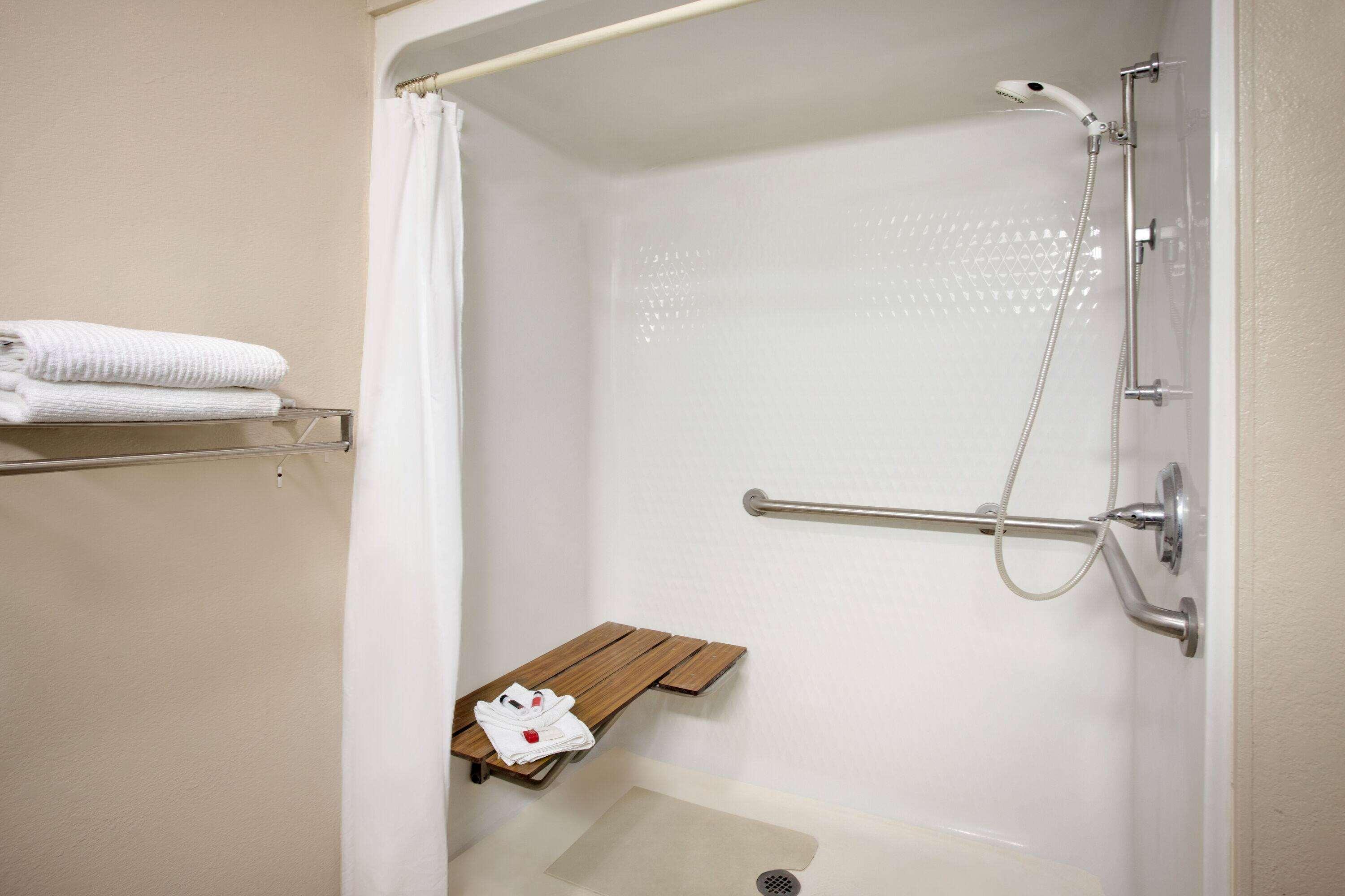 Travelodge By Wyndham Dexter