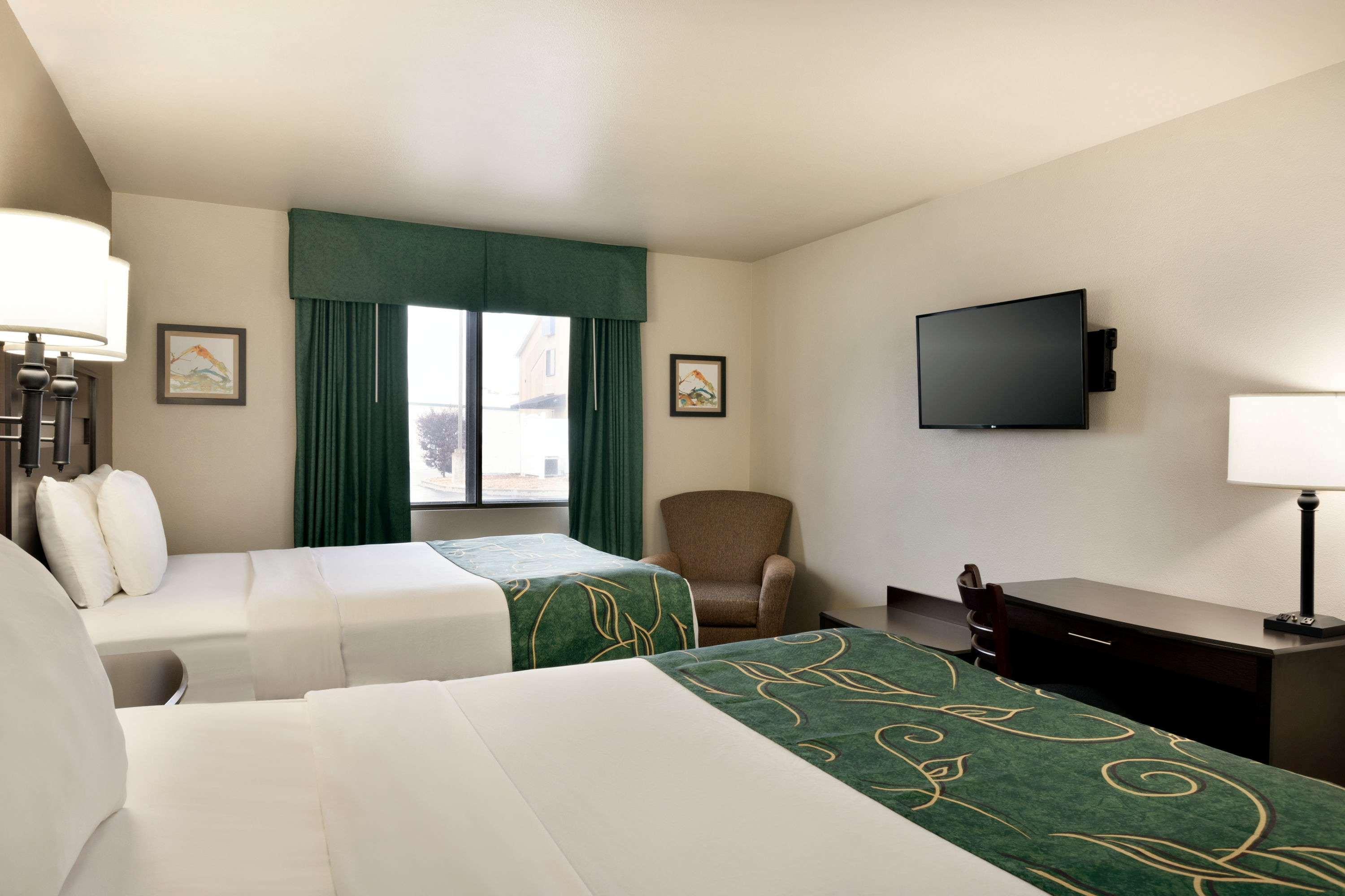 Hotel Travelodge By Wyndham 2*