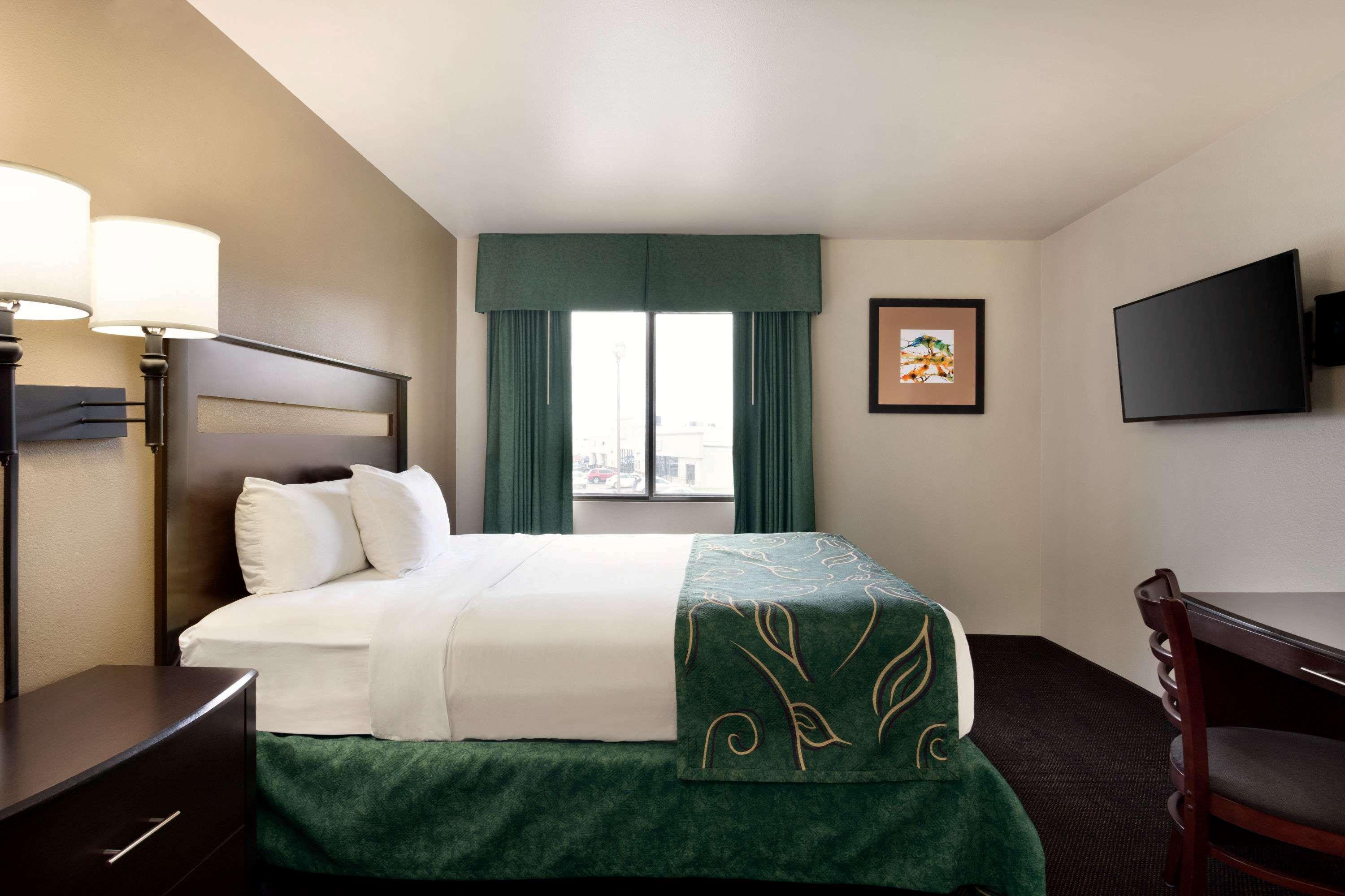 Travelodge By Wyndham 2* Dexter