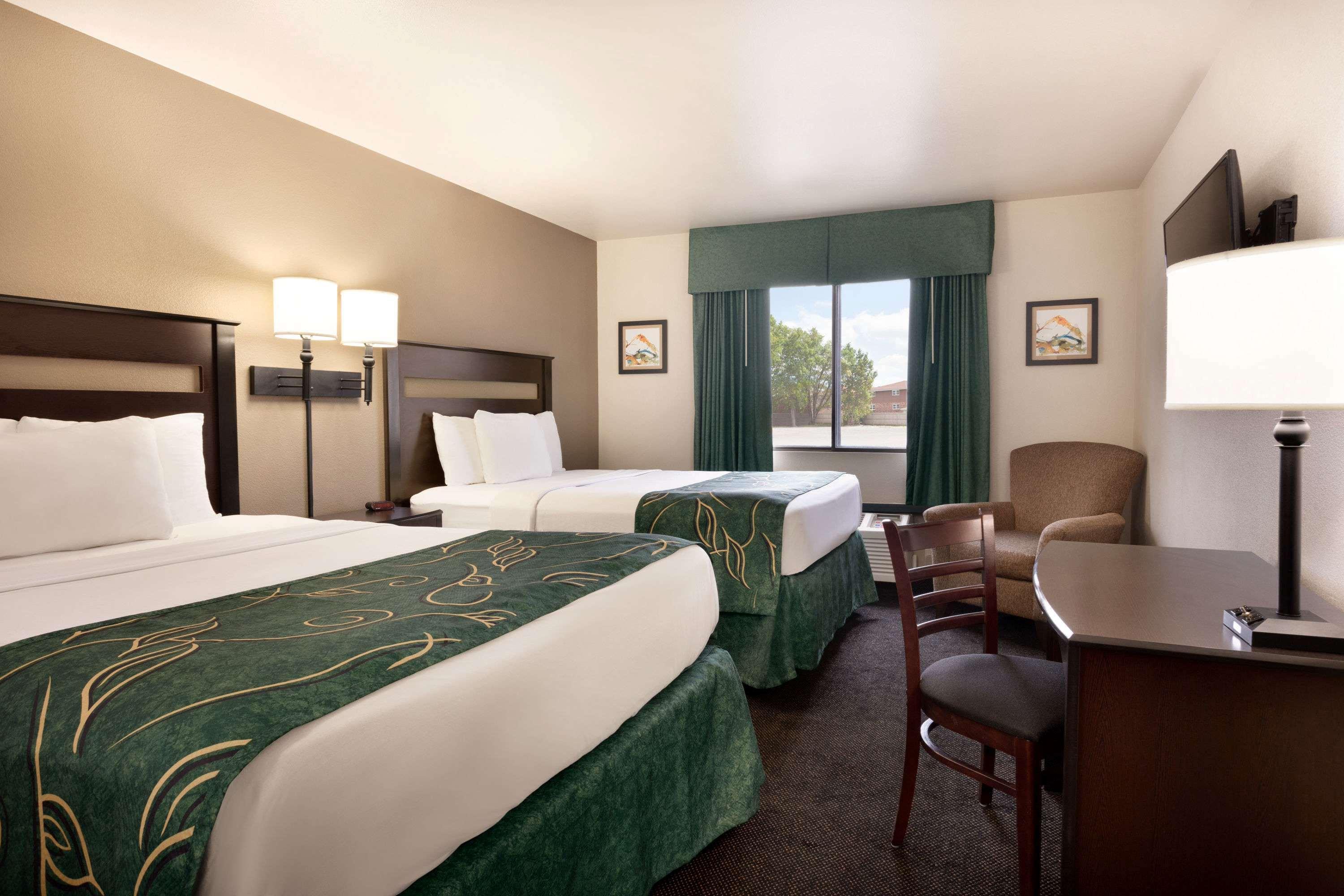 Travelodge By Wyndham Hotel 2*