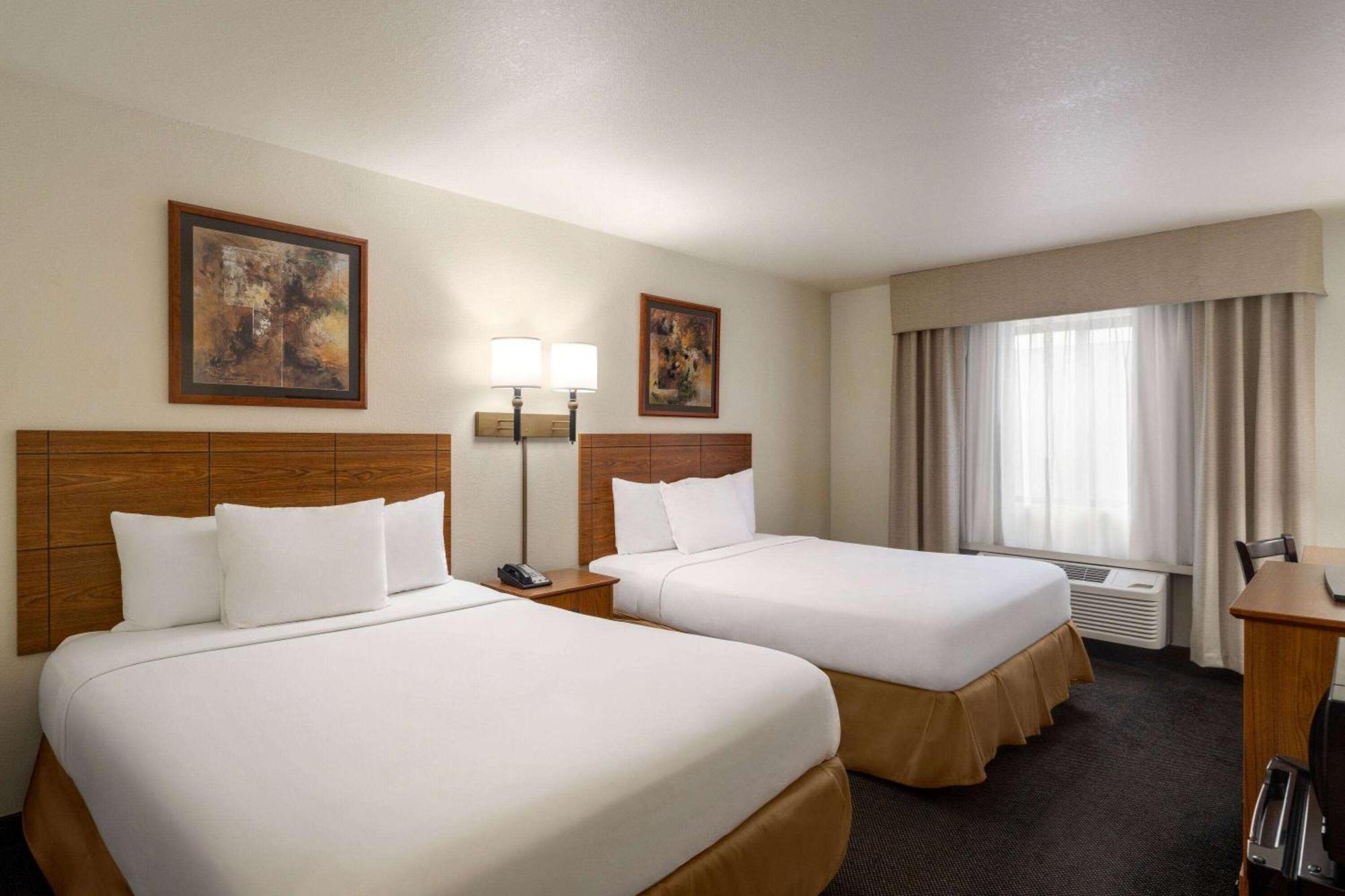 Travelodge By Wyndham Hotel