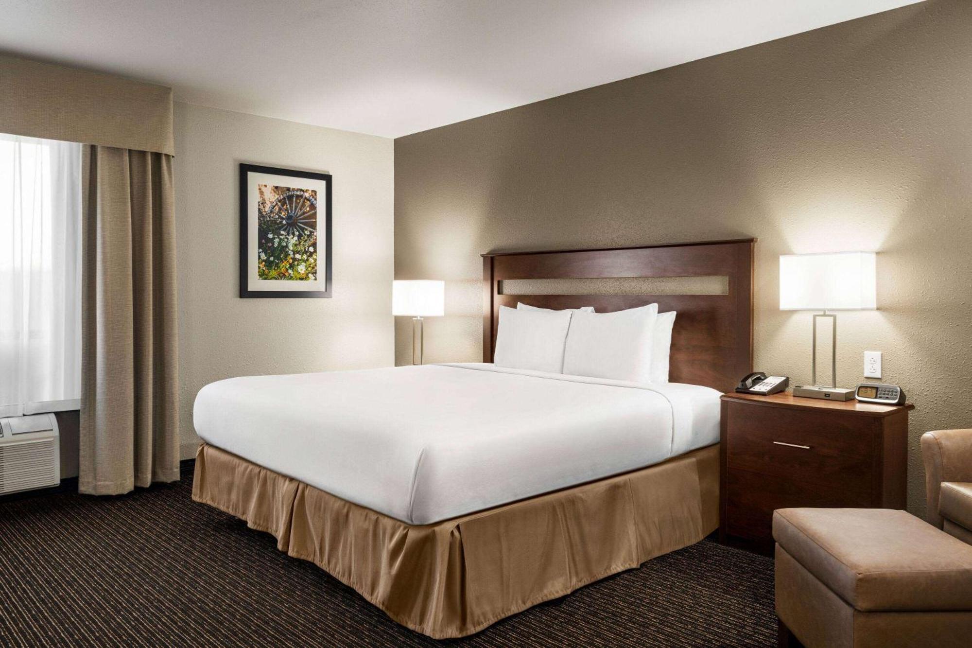 Hotel Travelodge By Wyndham 2*